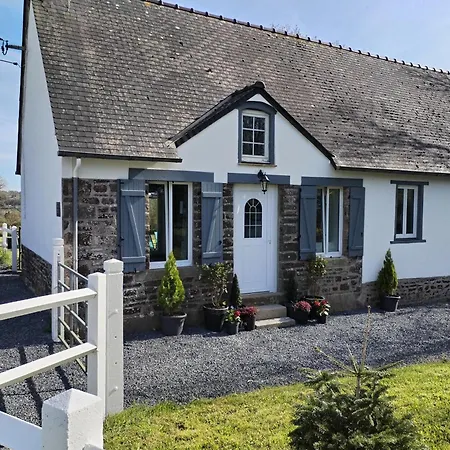 La Croix Douillet Villa Gavray-sur-Sienne Exterior photo